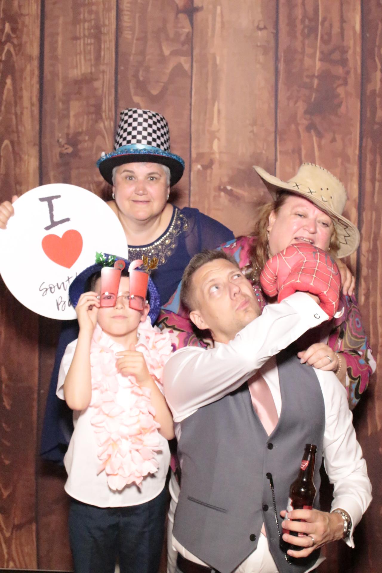 Christopher & Nicole's Wedding | View more photos from the event at gallery.myphotoboothexperience.co.uk/u/MyPhotoBoothExperienceLtd/Christopher-Nicoles-Wedding